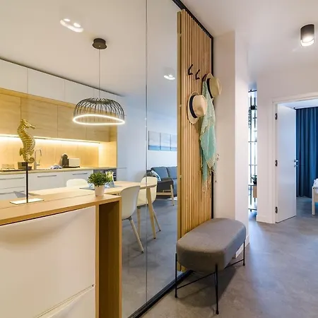 Onda - Coral Complex With Parking & Pool Warna